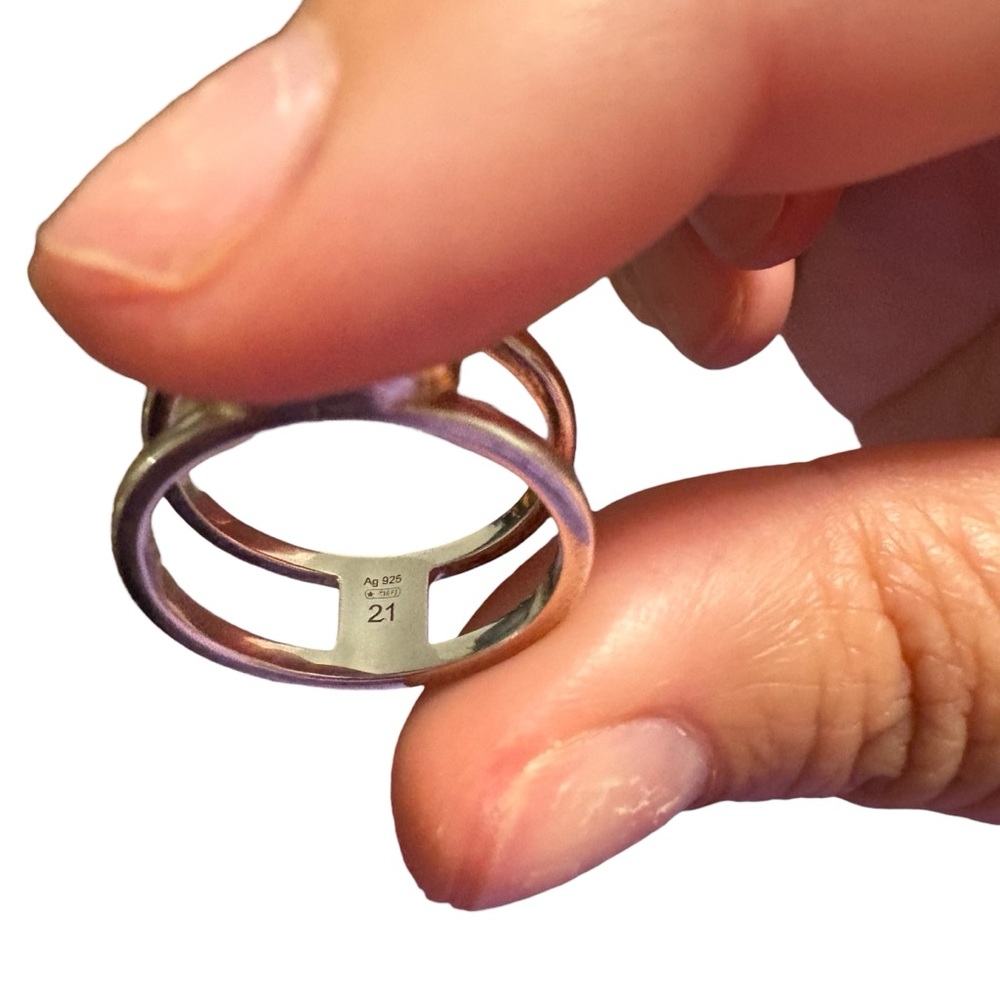 Gucci Double G Interlocking Logo Ring in Silver Tone - Picture 7 of 9